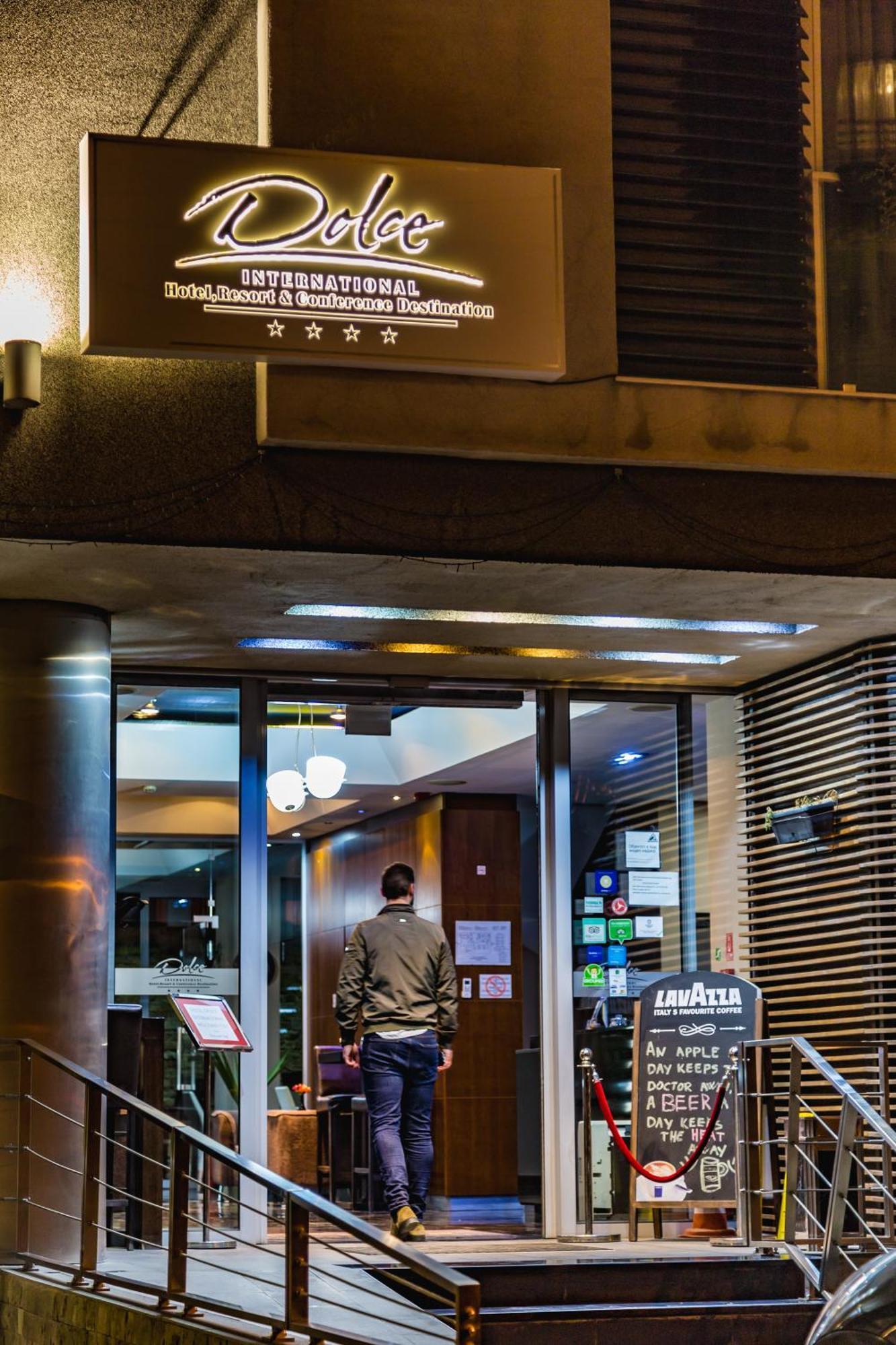 Hotel Dolce International Skopje Eksteriør billede