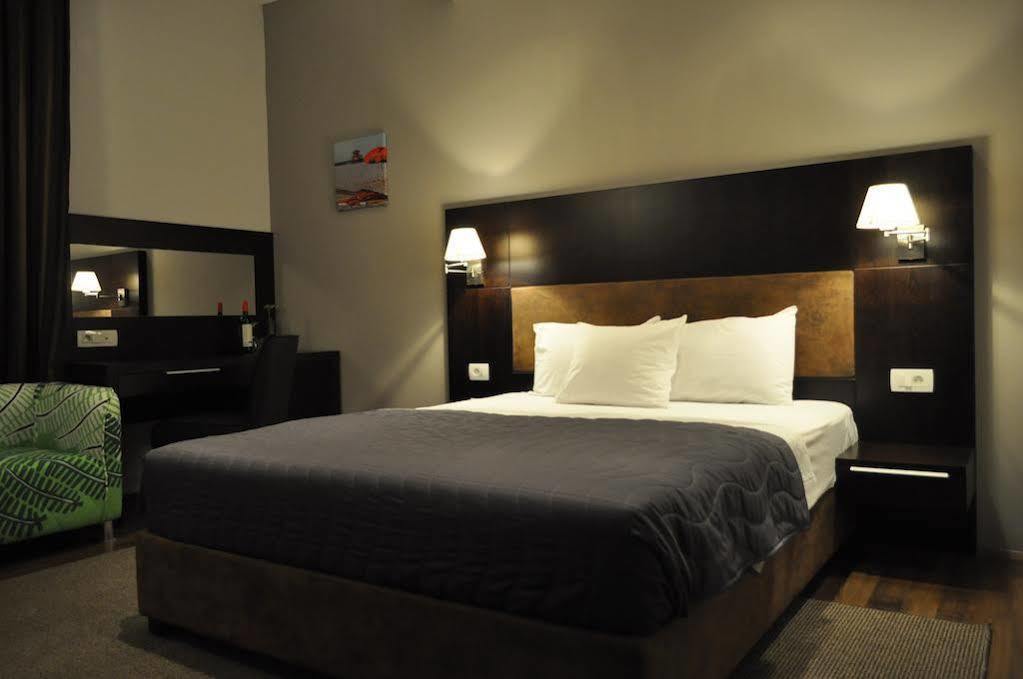 Hotel Dolce International Skopje Eksteriør billede