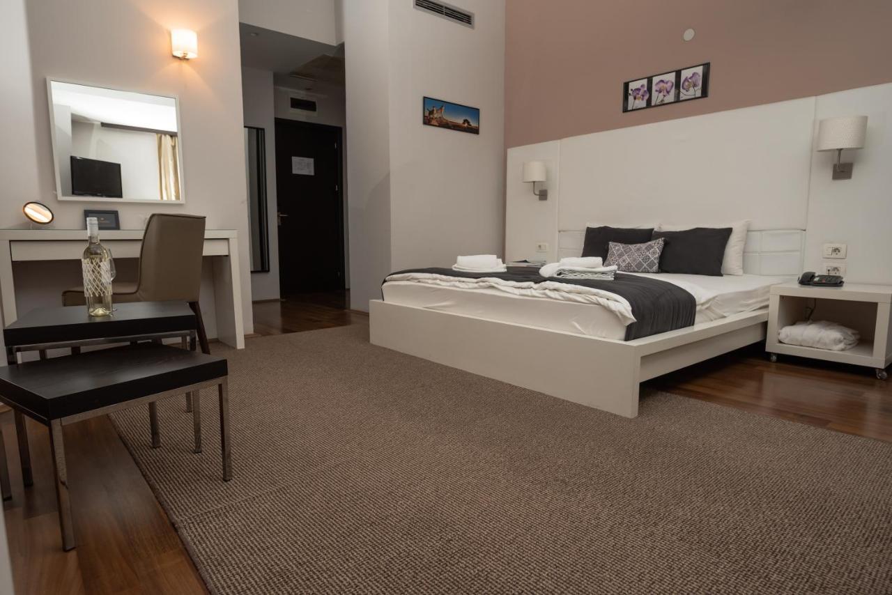 Hotel Dolce International Skopje Eksteriør billede